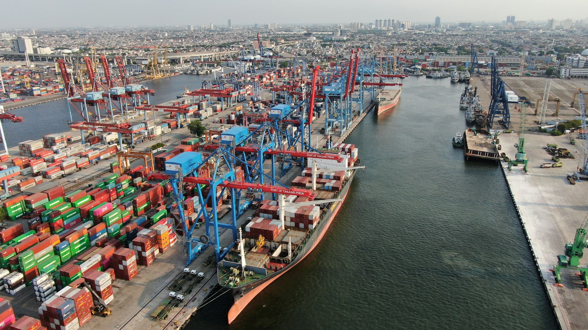 Sea Cargo service
